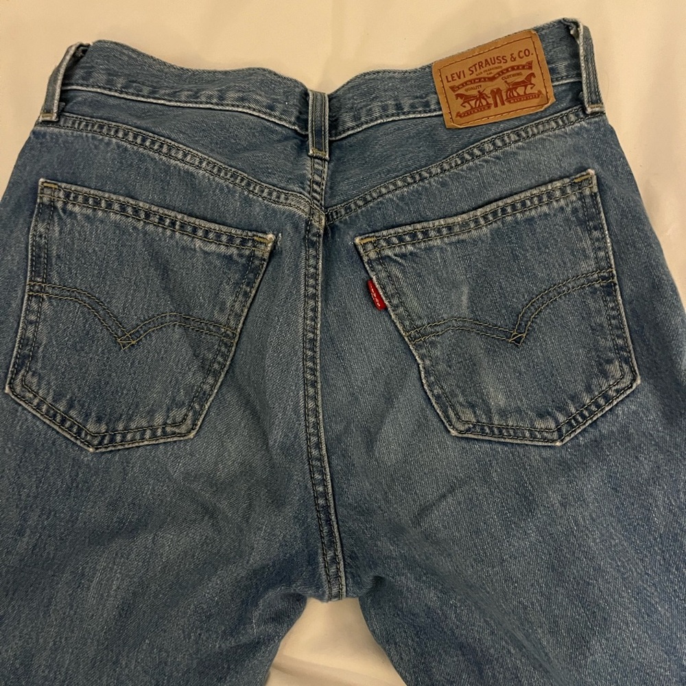 Levi's Blue Straight Jeans Classic Style
